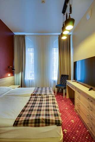 Гостиница The RED by Center Hotels Санкт-Петербург Двухместный номер с 1 кроватью или 2 отдельными кроватями-9